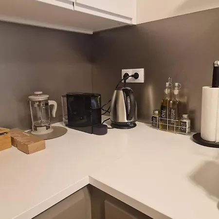 Elegant Urban With Parking Spot דירה *